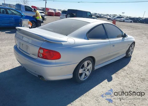 2005 Pontiac Gto z USA, uszkodzony, nr VIN 6G2VX12U05L348692